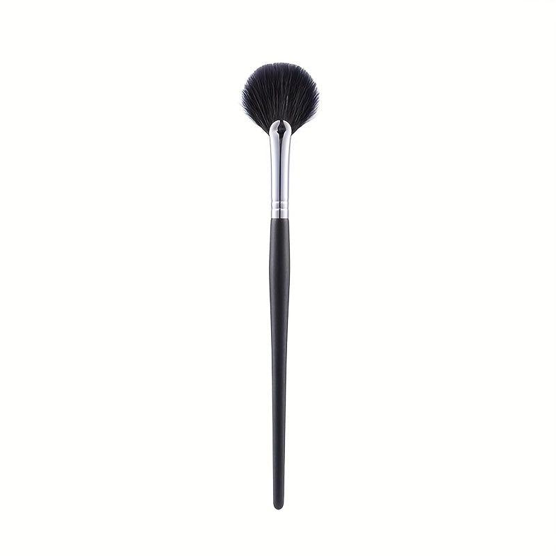 Fan Makeup Brush Highlighting Blush Bronzer Cheekbones Brush