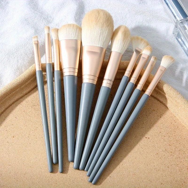 10Pcs Makeup Brushes Set With Powder Puff Brush Cleaner Pad