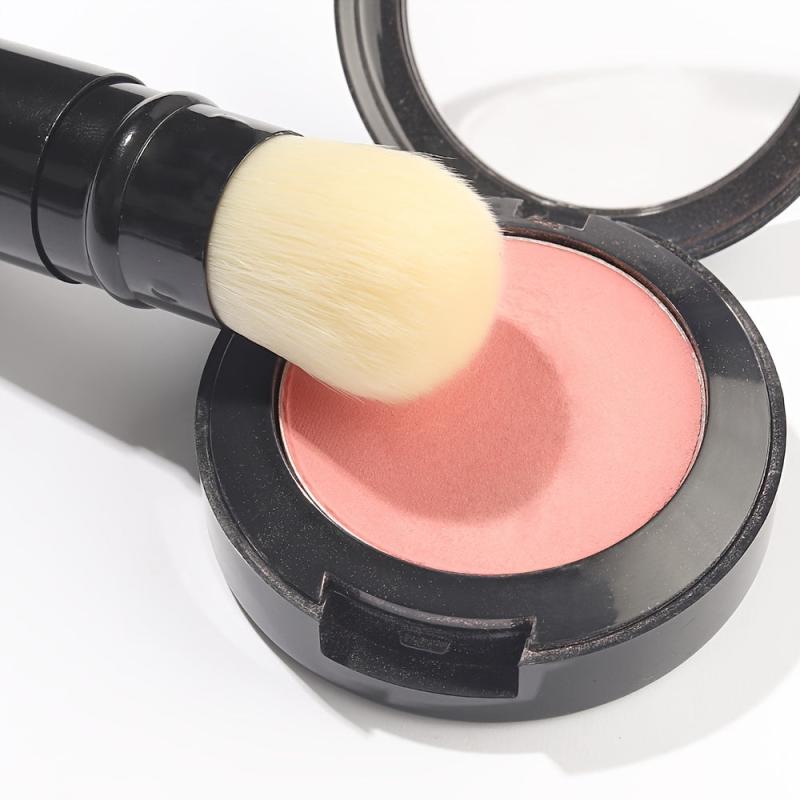 Retractable Makeup Brush Foundation Powder Sunscreen Brush Travel Face Blush