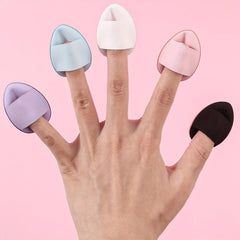 Triangle Makeup Puff for Contouring Under Eyes and Corners