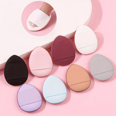 Triangle Makeup Puff for Contouring Under Eyes and Corners