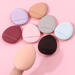 Triangle Makeup Puff for Contouring Under Eyes and Corners