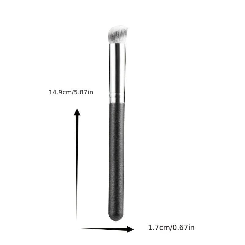 Concealer Brush for Facial Detailing