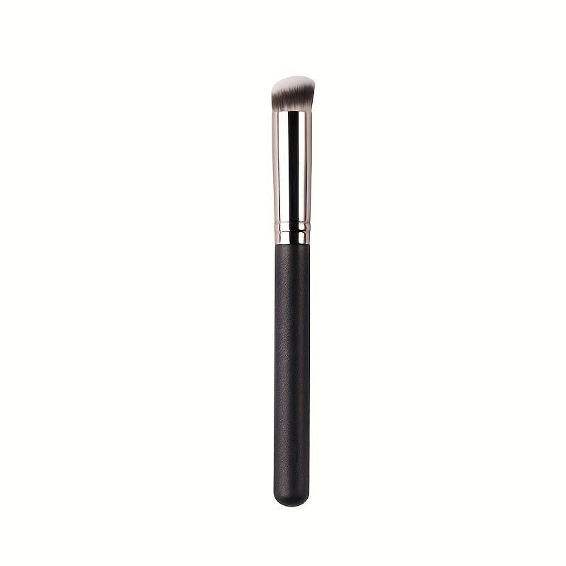 Concealer Brush for Facial Detailing