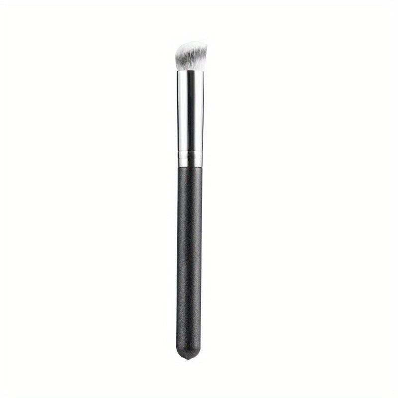 Concealer Brush for Facial Detailing