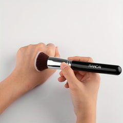 Flat Head Foundation Brush Liquid Foundation Makeup Brush Soft Brush