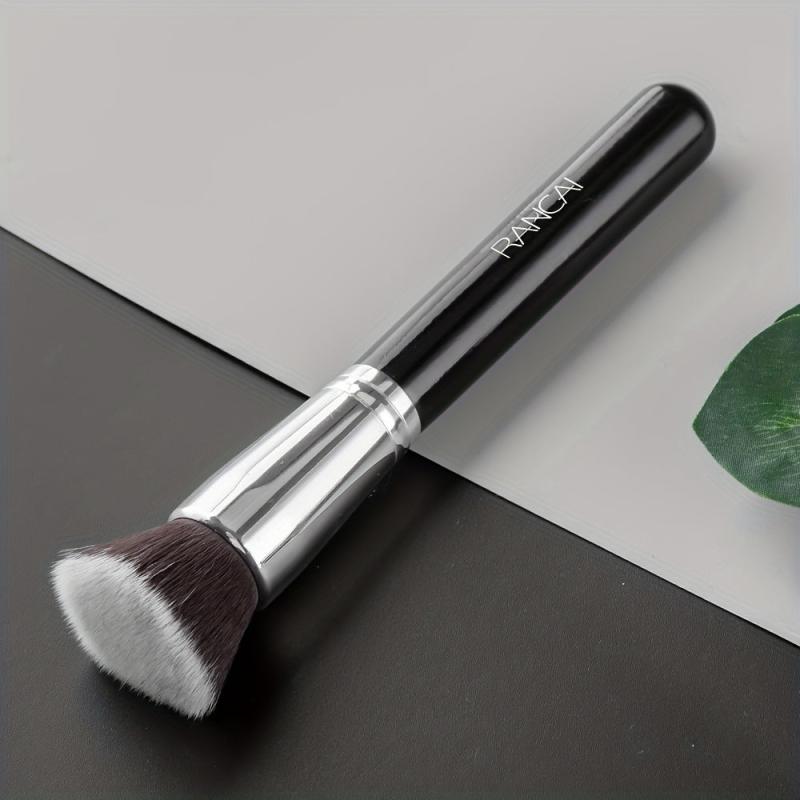Flat Head Foundation Brush Liquid Foundation Makeup Brush Soft Brush