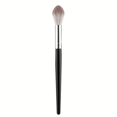 Tapered Highlighter Brush for Contouring