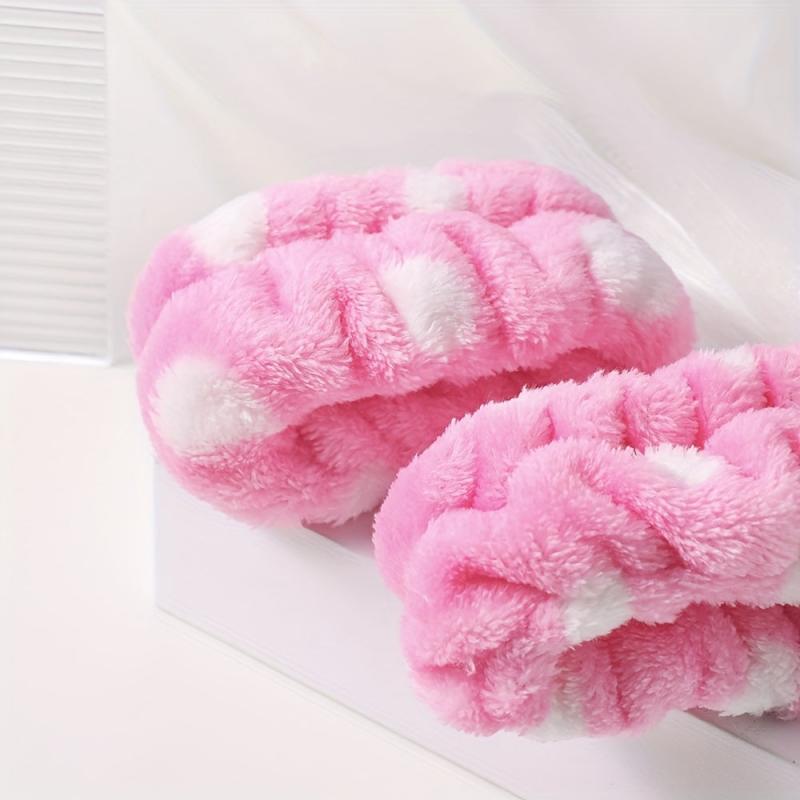 4pcs Heart Shape Powder Puff & 2pcs Wrist Spa Washband Set