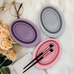 Silicone Makeup Brush Cleaning Pad - Effortlessly Clean Brushes