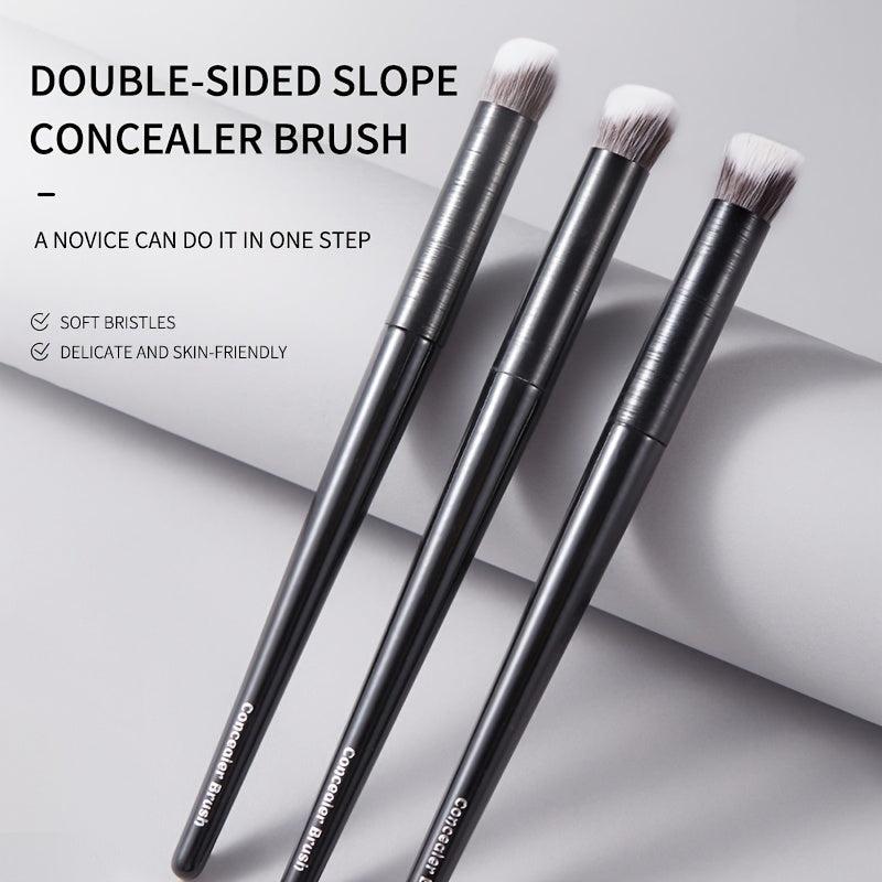 Under Eye Concealer Brush for Dark Circles Synthetic Bristles