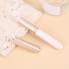 Mini Lip Brush Portable Round Head Concealer Brush Lip Makeup Tool