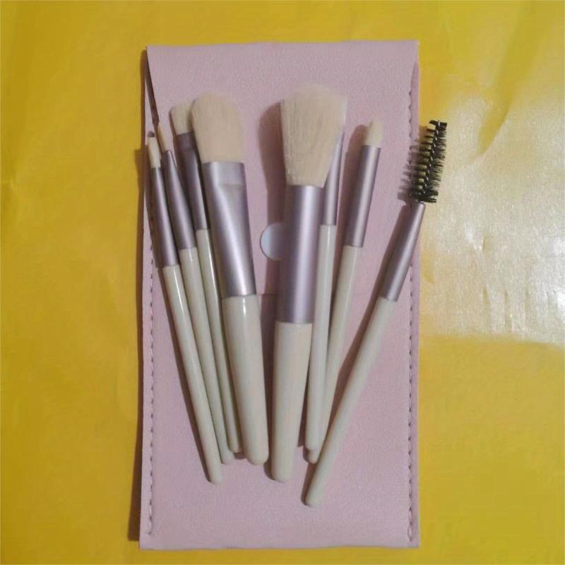 Travel Makeup Brush Set 8 Brushes with Case