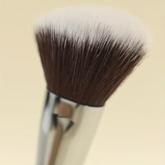 Angled Kabuki Brush for Blush, Bronzer, Contour - Soft Bristles