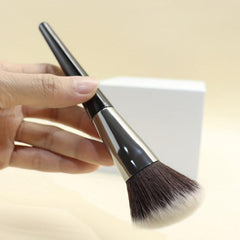 Angled Kabuki Brush for Blush, Bronzer, Contour - Soft Bristles