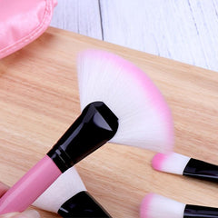 24pcs Synthetic Kabuki Foundation Brush Set with Brush Bag