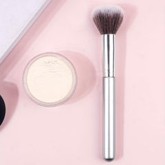 1pc Stippling Brush Blush Concealer Soft Makeup Brush Portable Beauty Tool