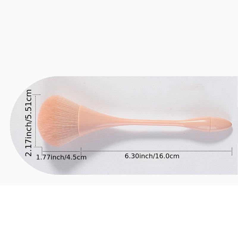Fluffy Blush Powder Brush with Ergonomic Handle for Daily Makeup