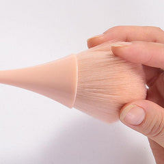 Fluffy Blush Powder Brush with Ergonomic Handle for Daily Makeup