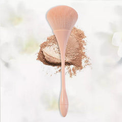 Fluffy Blush Powder Brush with Ergonomic Handle for Daily Makeup