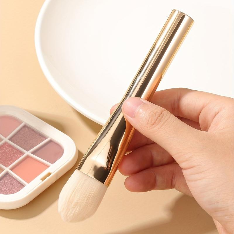 Classic Foundation Makeup Brush For Liquid & Cream Foundation Buildable Coverage