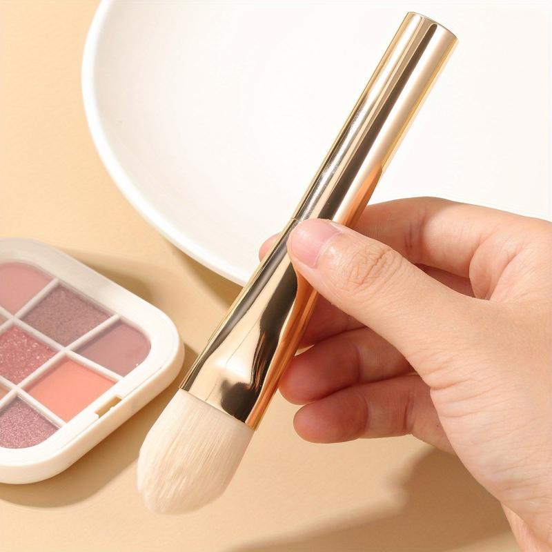 Classic Foundation Makeup Brush For Liquid & Cream Foundation Buildable Coverage