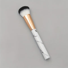 Round Head Foundation Brush for Medium to Full Cover