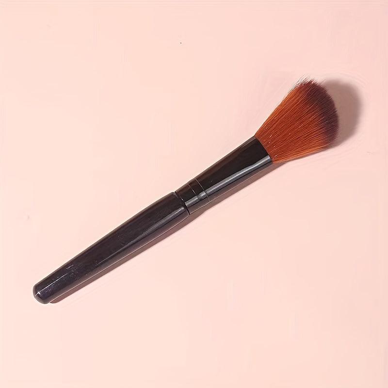 Fluffy Blush Brush Soft Hair Highlighter Powder Brush