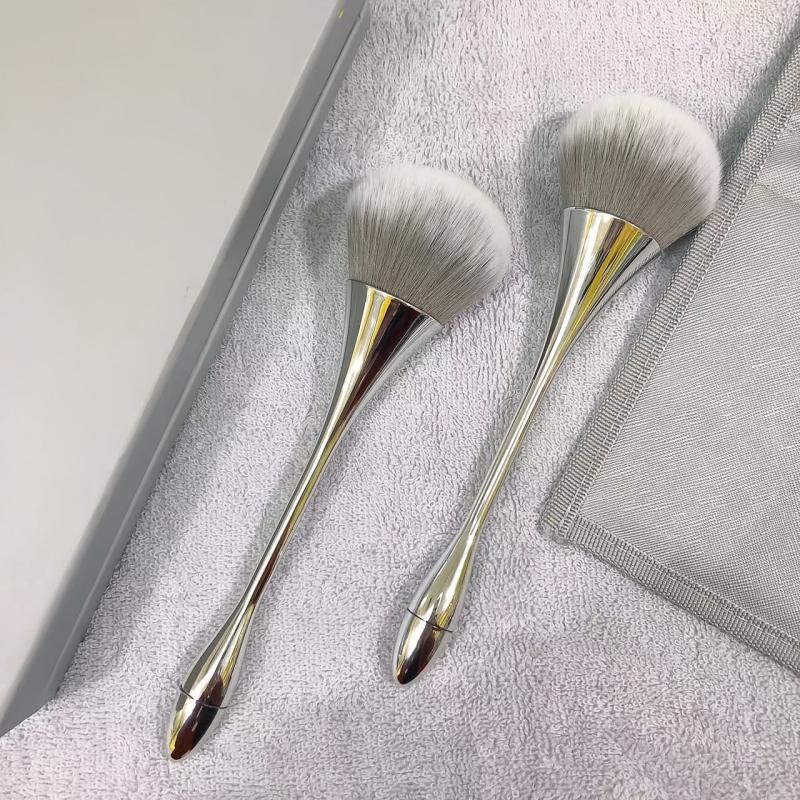 Large Nail Brush for Cosmetic Powder