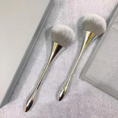 Large Nail Brush for Cosmetic Powder