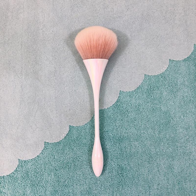 Large Nail Brush for Cosmetic Powder