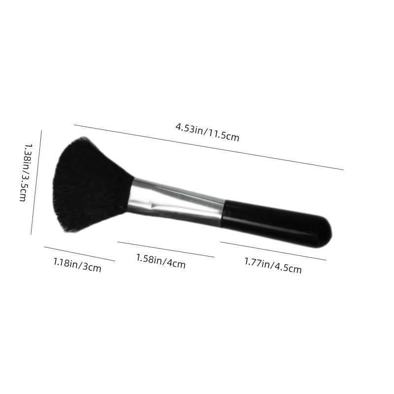 Portable Makeup Brush for Blush and Highlighter