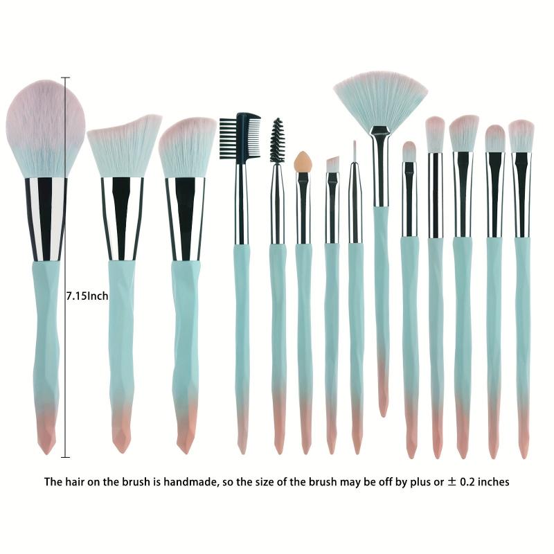 Makeup Brushes and Beauty Accessories Kit with Sponges
