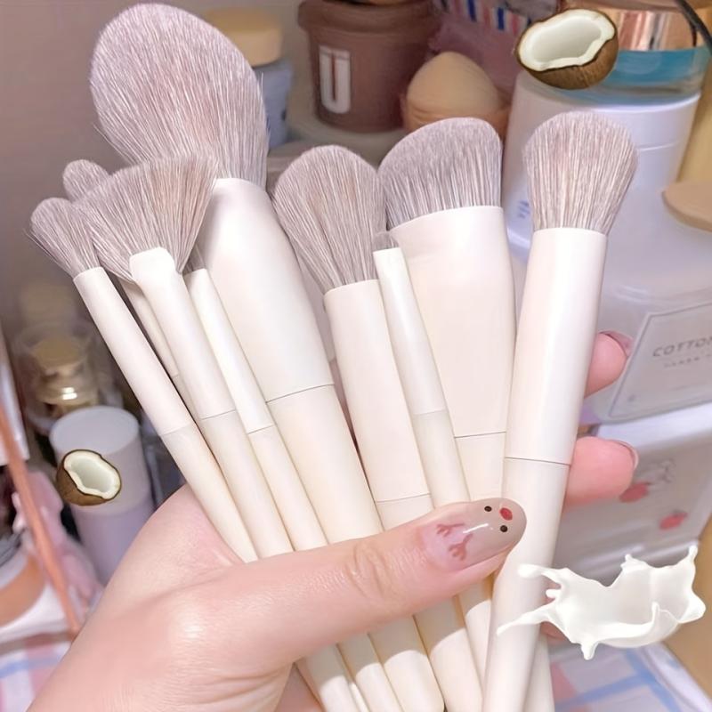 15pcs Travel Makeup Brush Set with Mirror and Case - Perfect Gift for Beginners