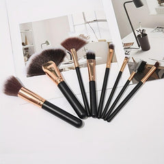 8pcs Makeup Brush Kit Soft Bristles Fan Highlighter Foundation Eyeshadow Brush