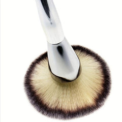Large Powder Foundation Brush For Pressed Powder