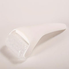 Ice Roller for Face and Eyes Puffiness Relief Beauty Ice Face Roller