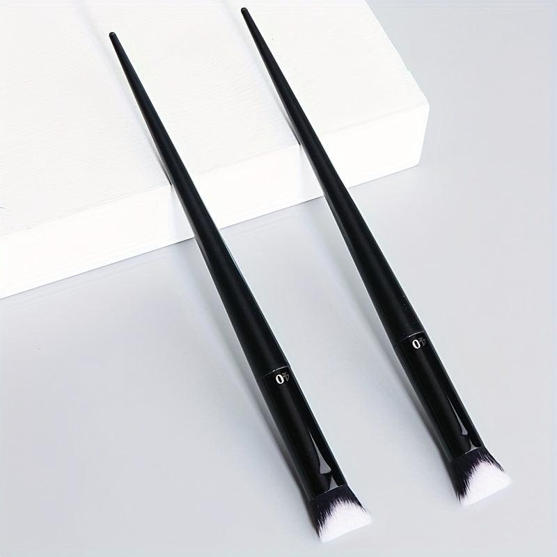 Foundation Brush for Mineral & Liquid Makeup Ergonomic Handle & Bristles