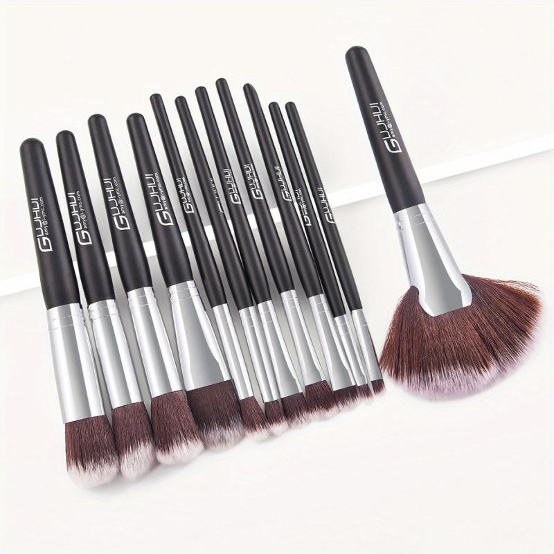 12Pcs Wooden Handle Makeup Brush Set Fan Shaped Brush Professional Beauty Tools