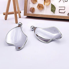 Gua Sha Tool for Chin Lift & Lymphatic Drainage