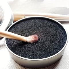 Quick Dry Makeup Brush Cleaner Box - Removes Residue from Makeup Tools
