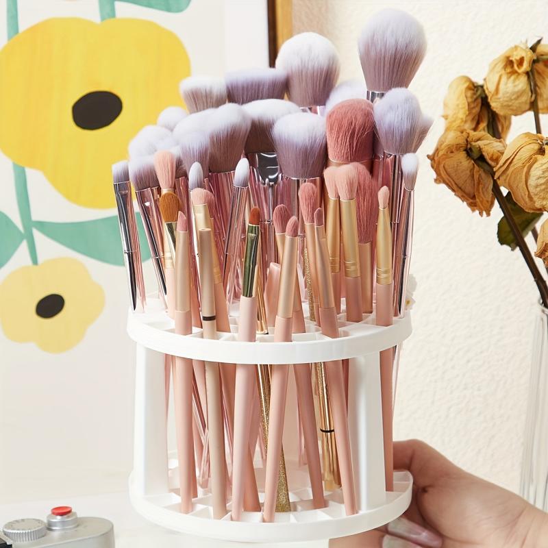 Minimalist Round Makeup Brush Holder