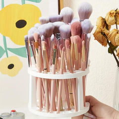 Minimalist Round Makeup Brush Holder