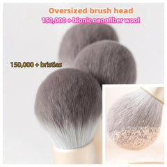 Fluffy Powder Face Brush for Contouring & Defining - Vegan & Cruelty-Free