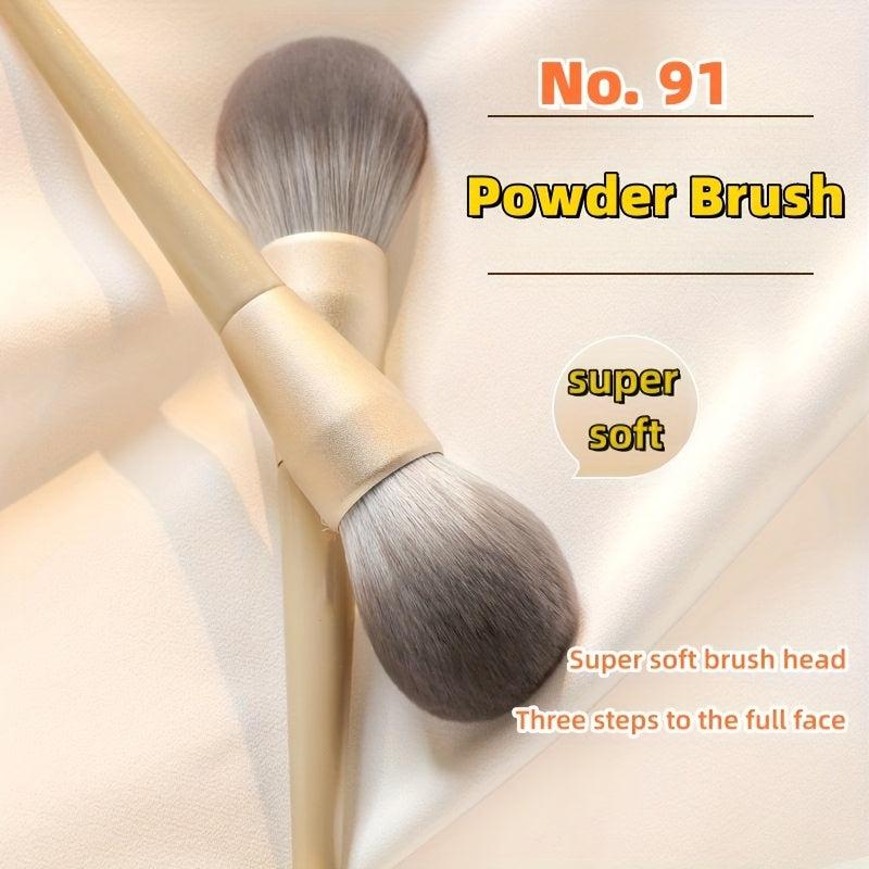 Fluffy Powder Face Brush for Contouring & Defining - Vegan & Cruelty-Free