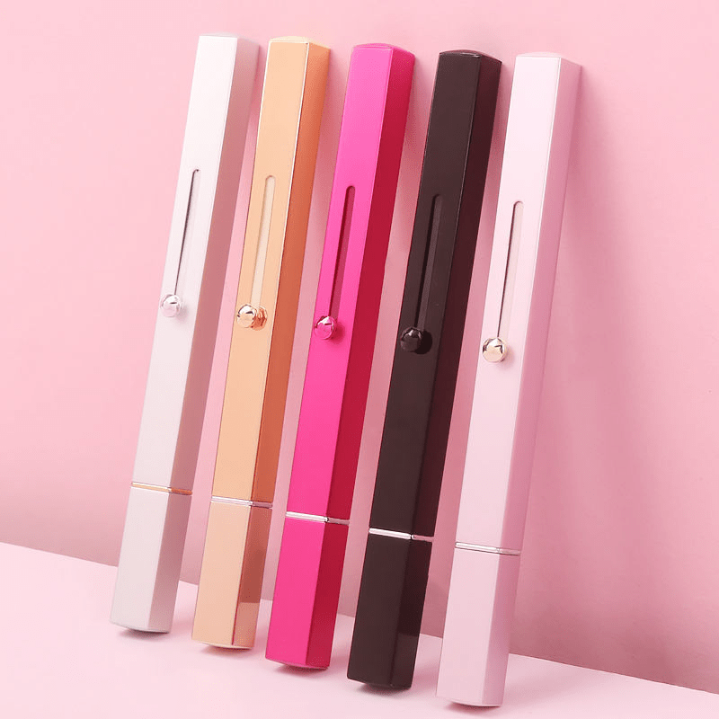 Retractable Lip Makeup Brush with Protect Cap