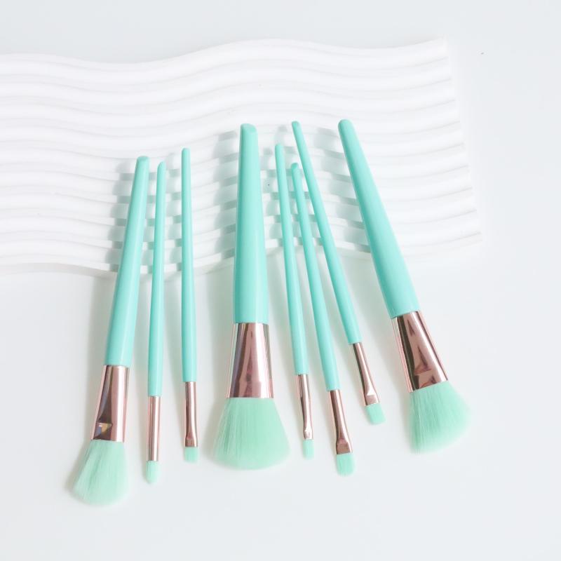 8pcs Candy Makeup Brush Kit Loose Powder Concealer Lip Eyebrow Brush Gift