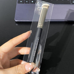 Concealer Brush Round Head for Mark-Free Foundation