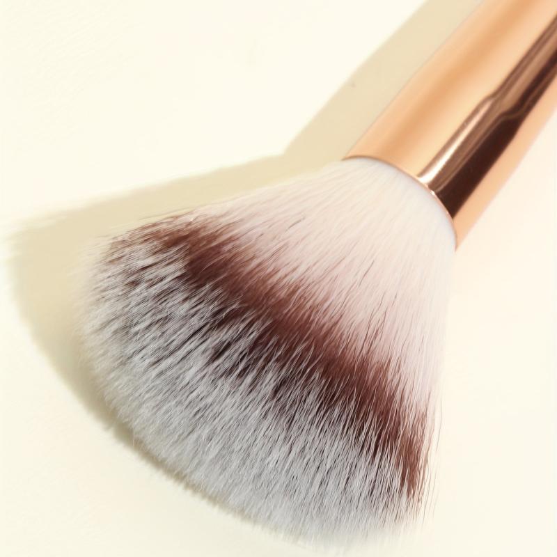 Champagne Thin Handle Loose Powder Brush