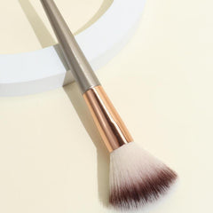 Champagne Thin Handle Loose Powder Brush